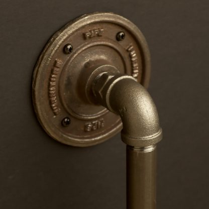 Half inch Black steel pipe fitting door handle with short elbow detail