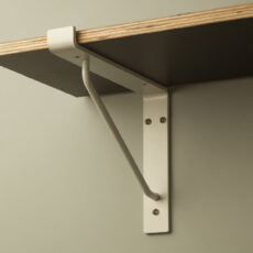 250mm deep steel shelf bracket